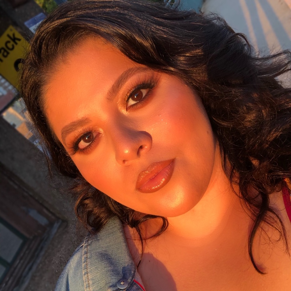 Meet your Posher, Stephanie